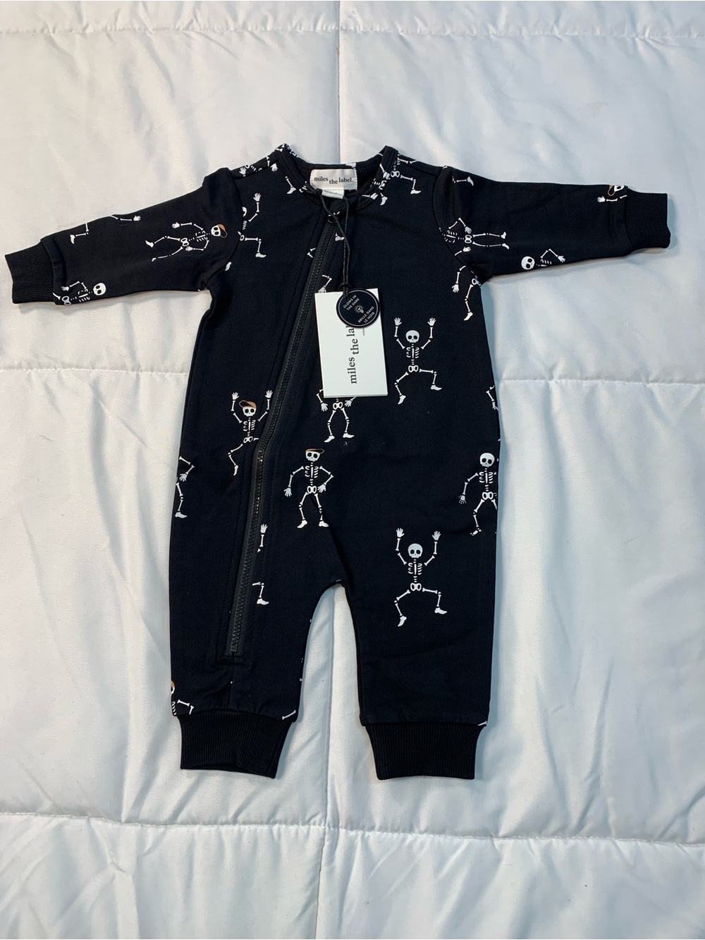 New miles the label onesie size 3M